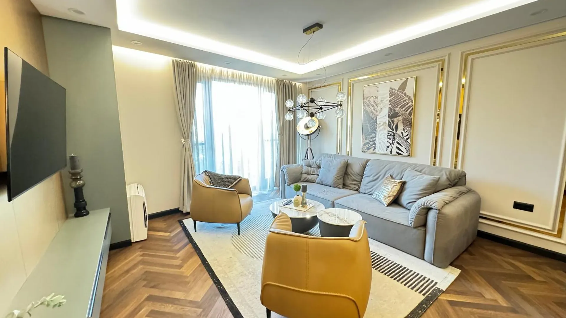 Kandinski Lux Apart Burgas Apartment