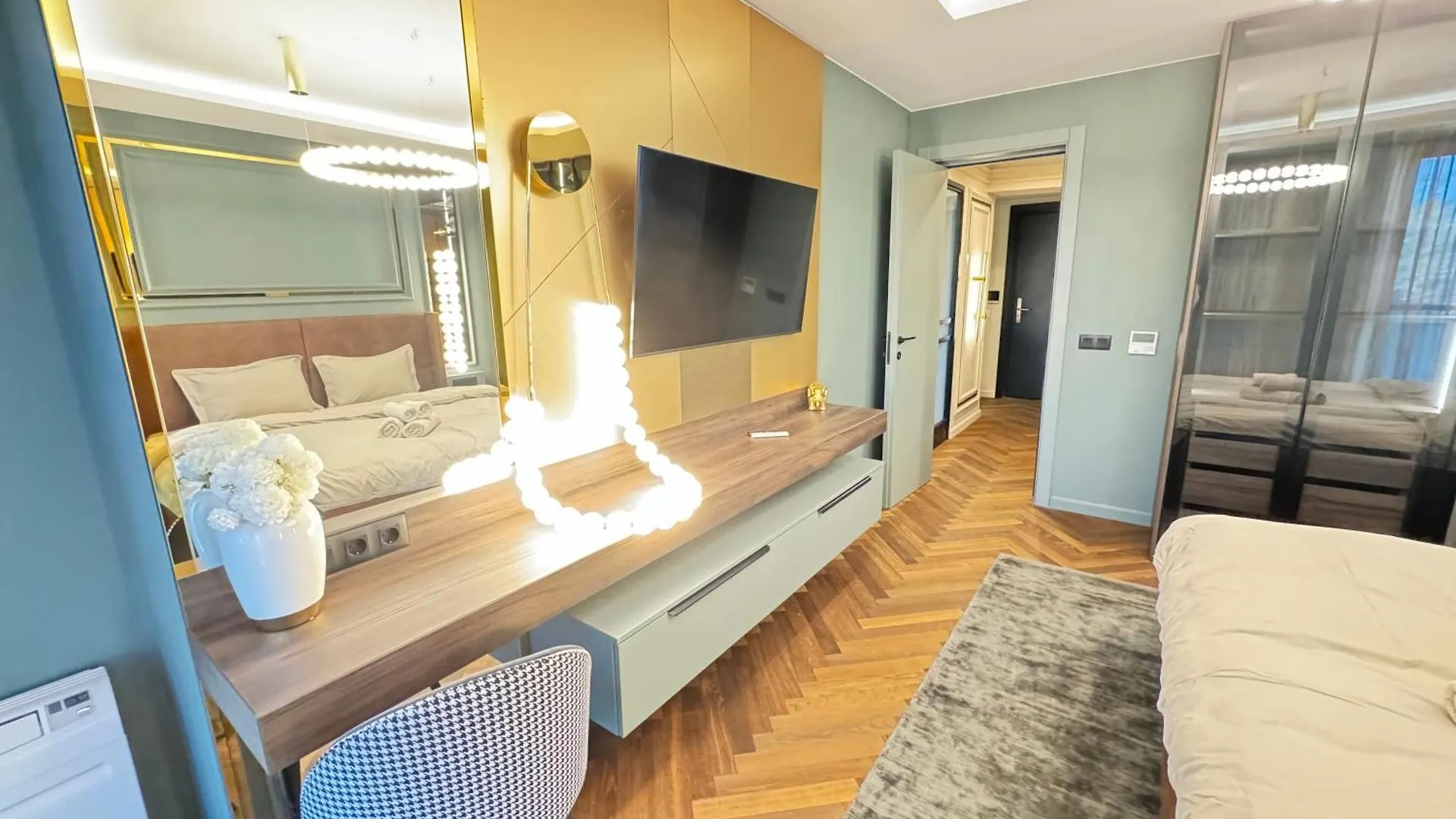 Kandinski Lux Apart Burgas Bulgaria